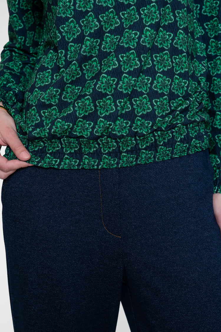 Geisha Top mit Blumenprint und gerafften Details