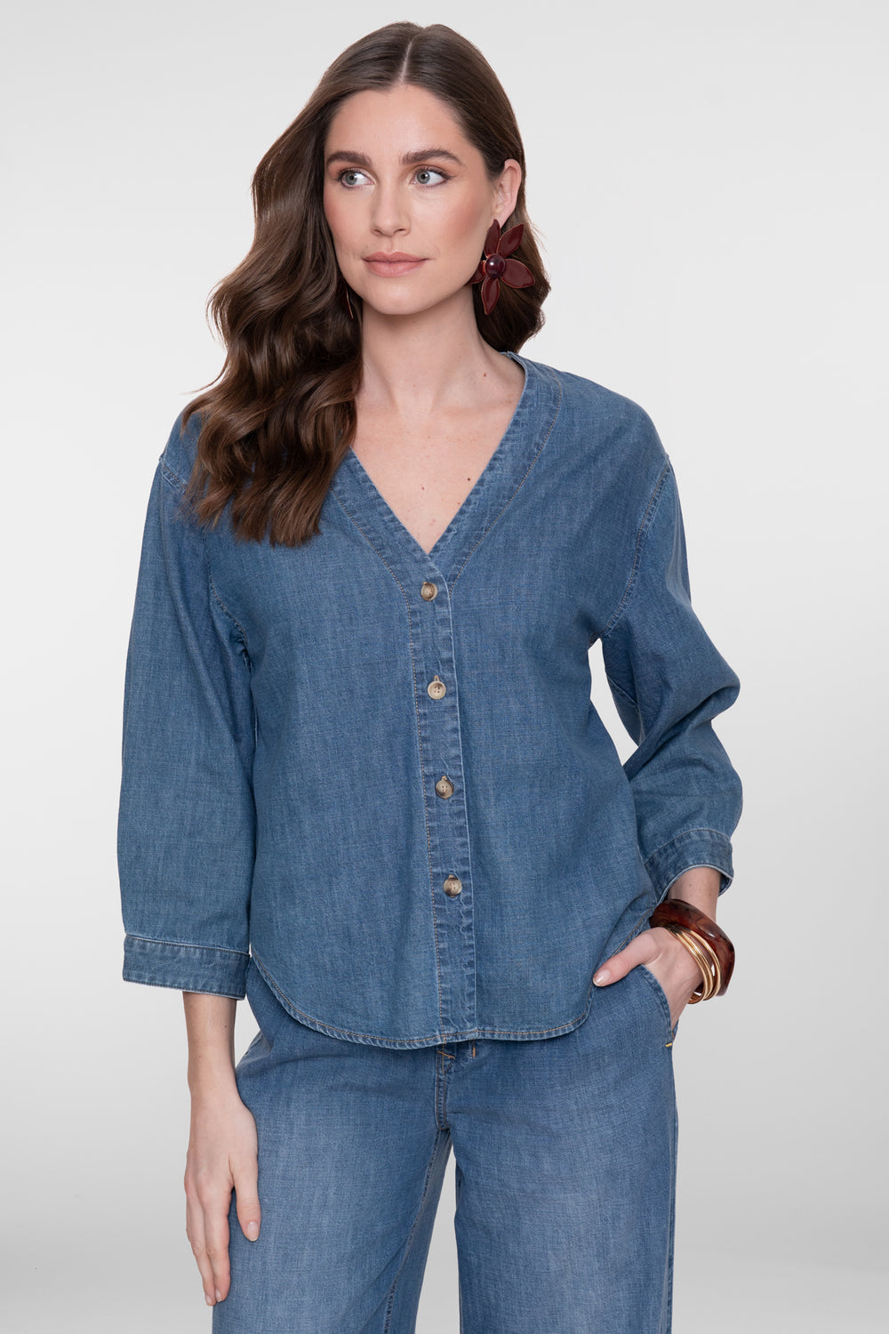 Geisha Denimbluse mit V-Ausschnitt