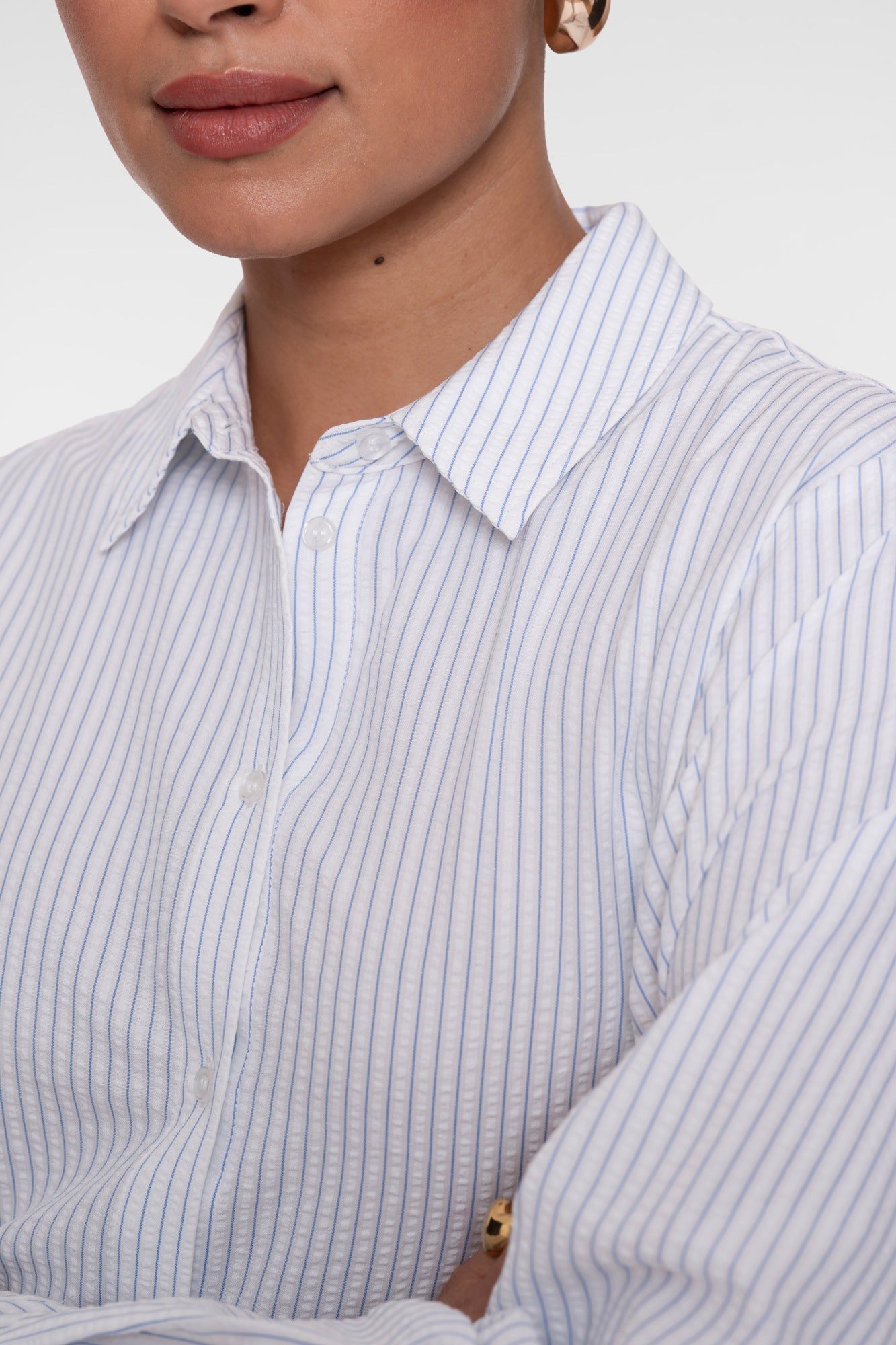 Geisha Bluse mit blauen und weißen Streifen