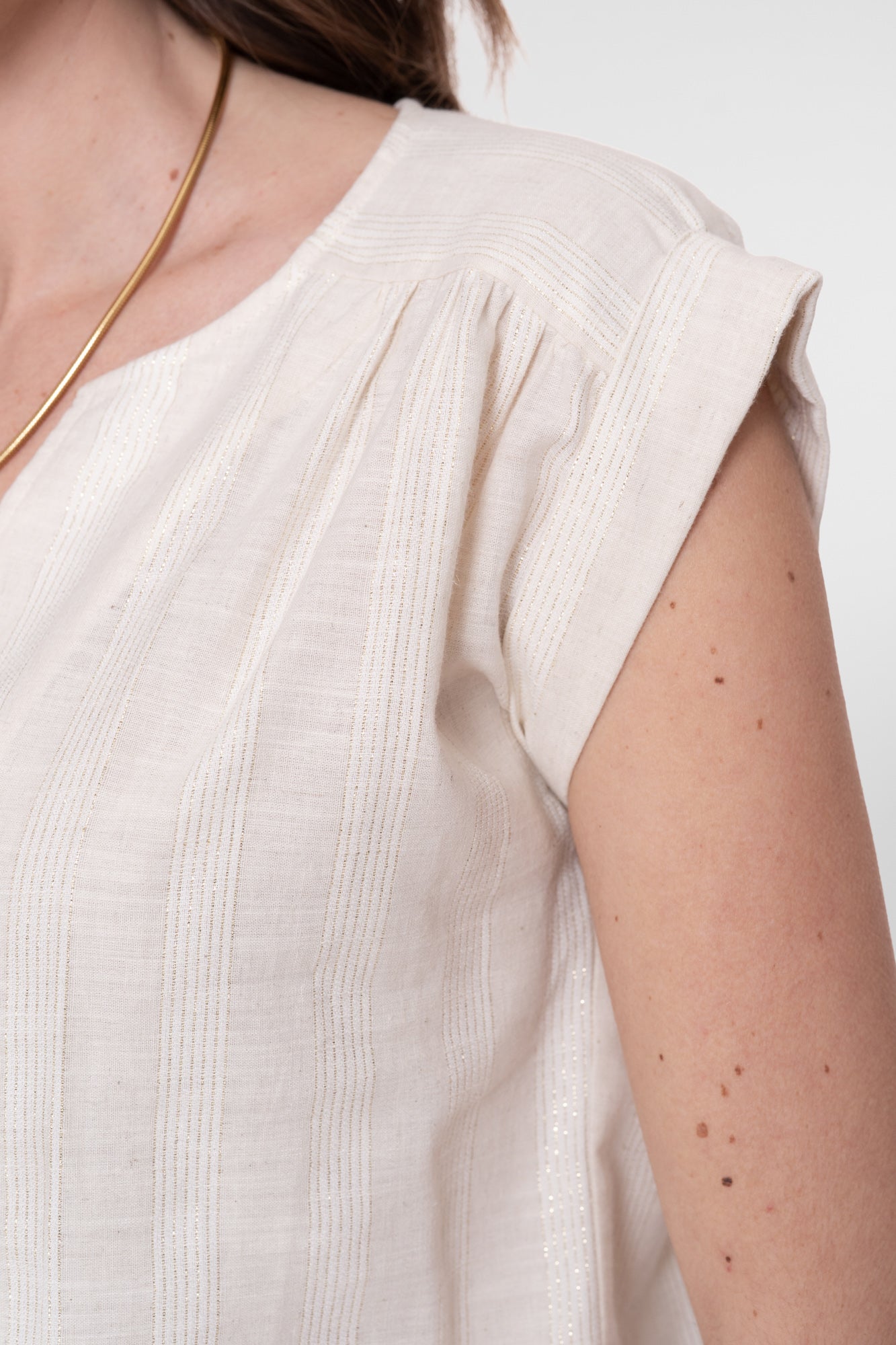 Geisha Bluse mit Schleifenverschluss und Lurex