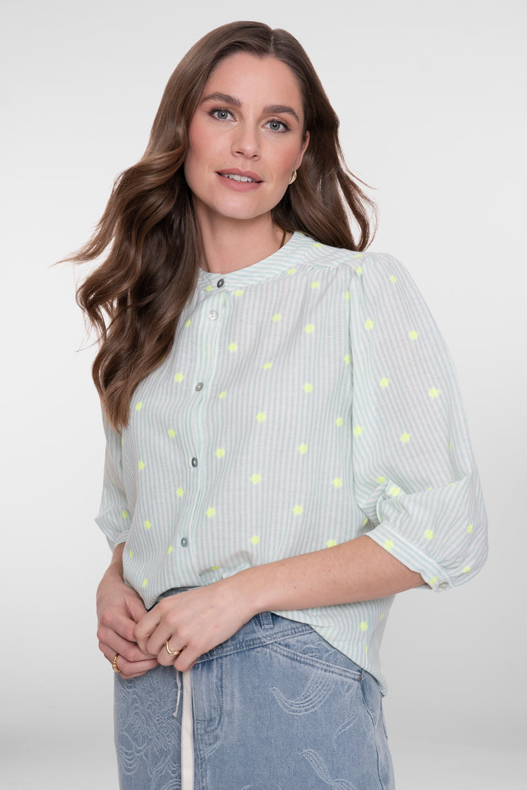 Geisha Bluse in Aqua Mint mit Stickerei