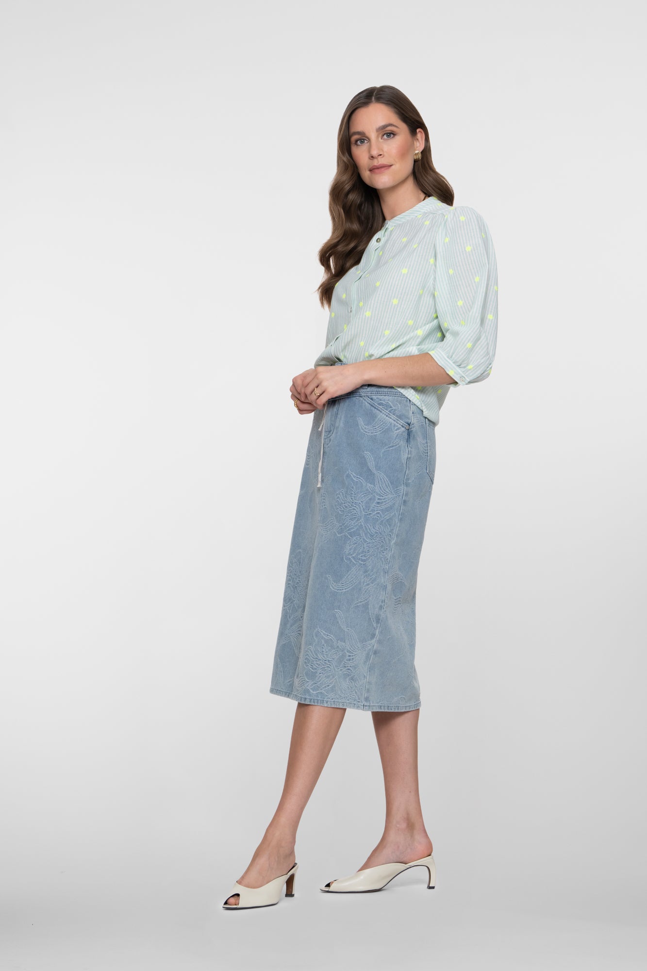 Geisha Bluse in Aqua Mint mit Stickerei