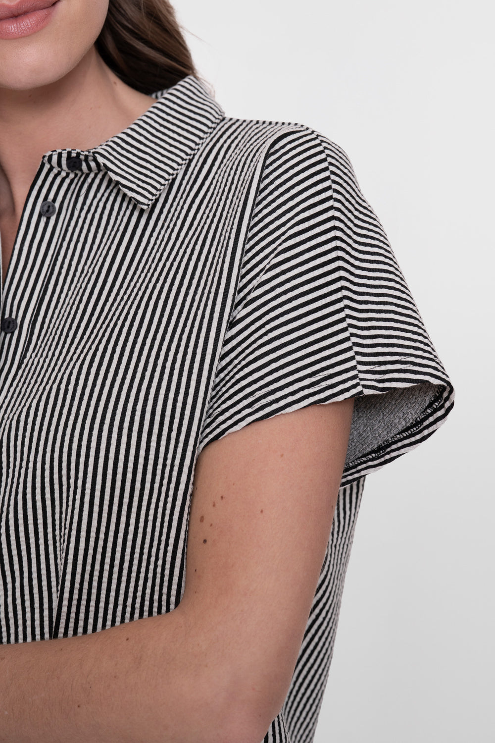 Geisha Bluse mit Streifen und kurzen Ärmeln