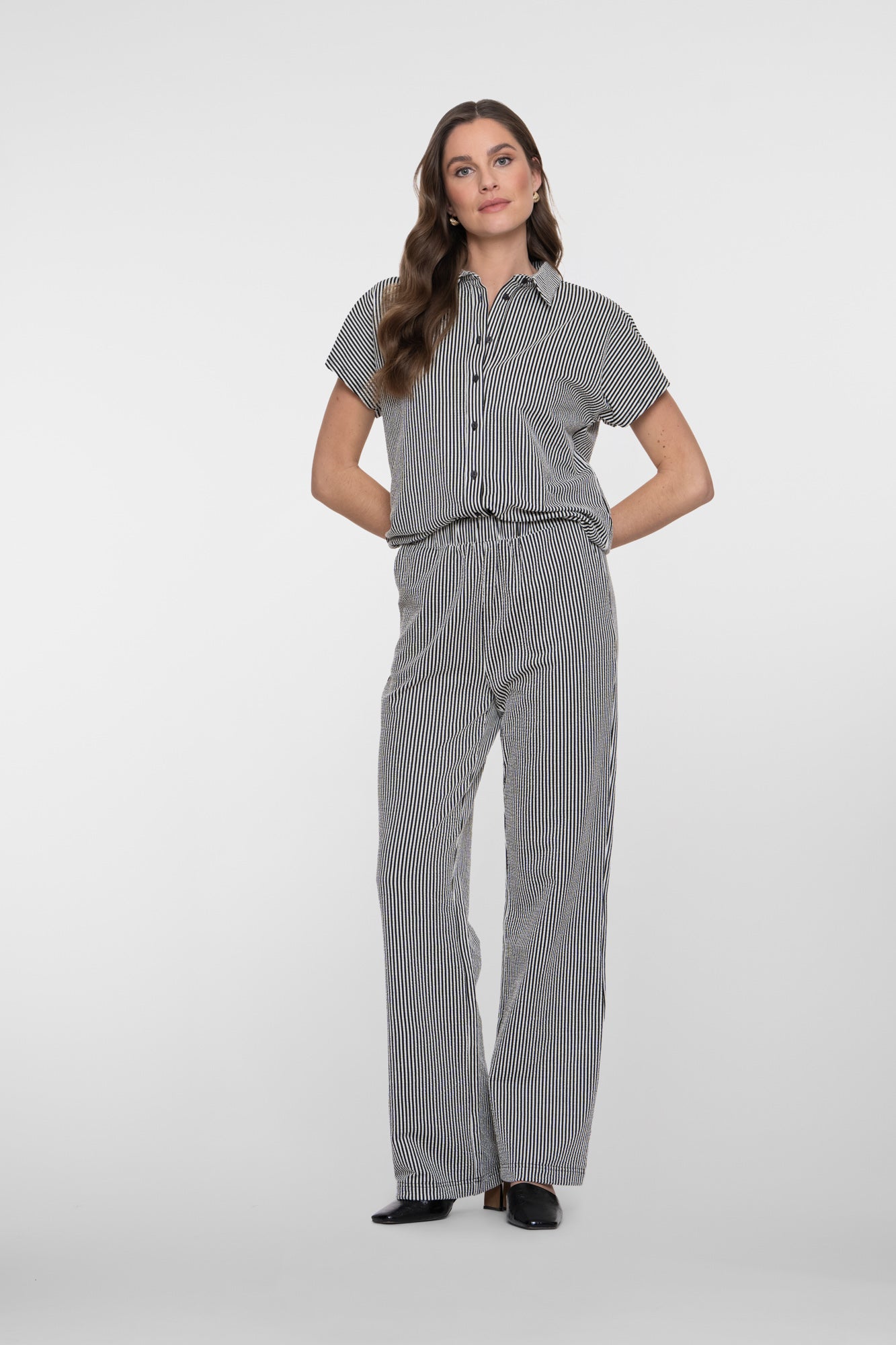 Geisha Bluse mit Streifen und kurzen Ärmeln