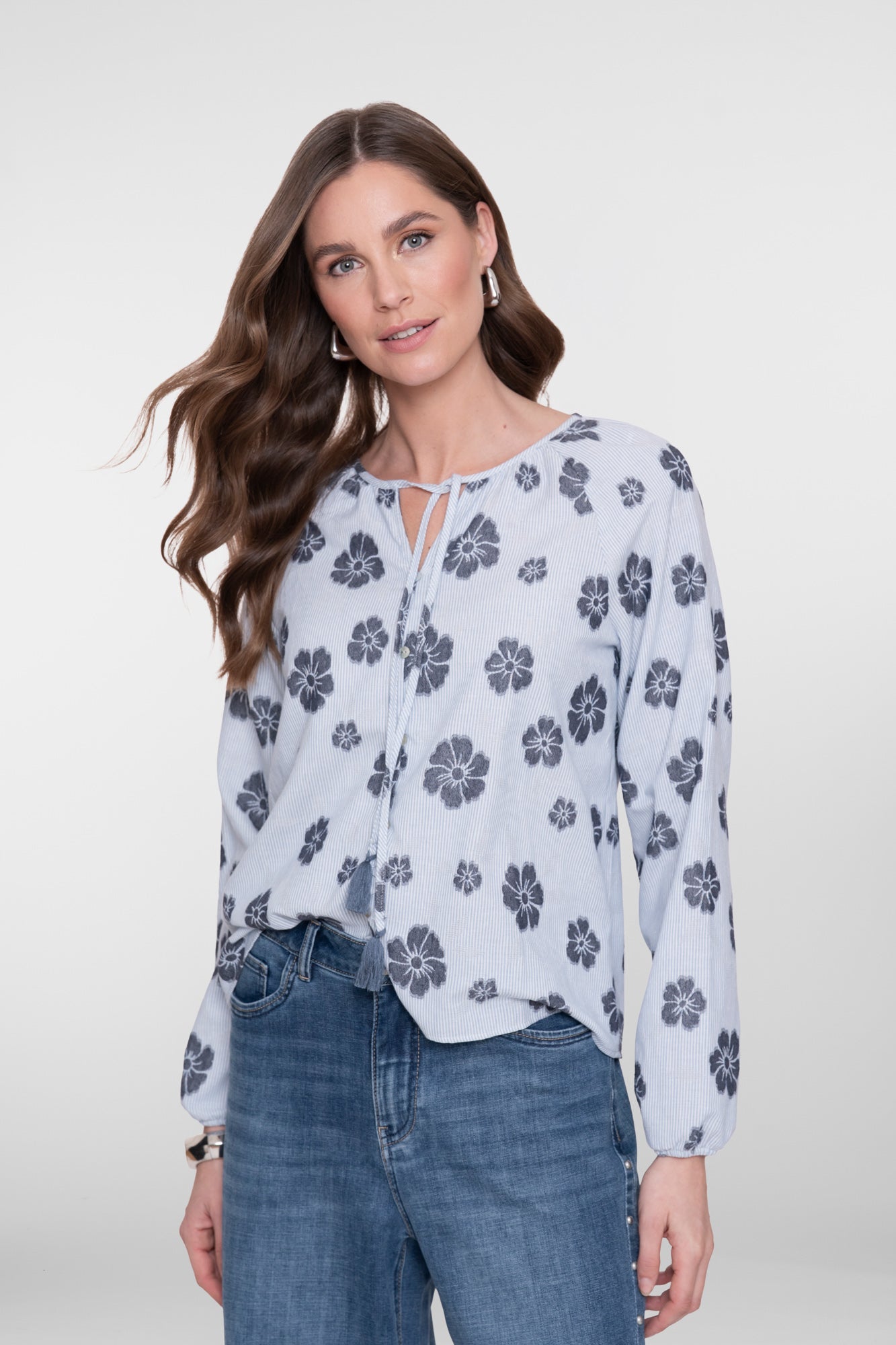Geisha Top mit Streifenmuster und Blumen