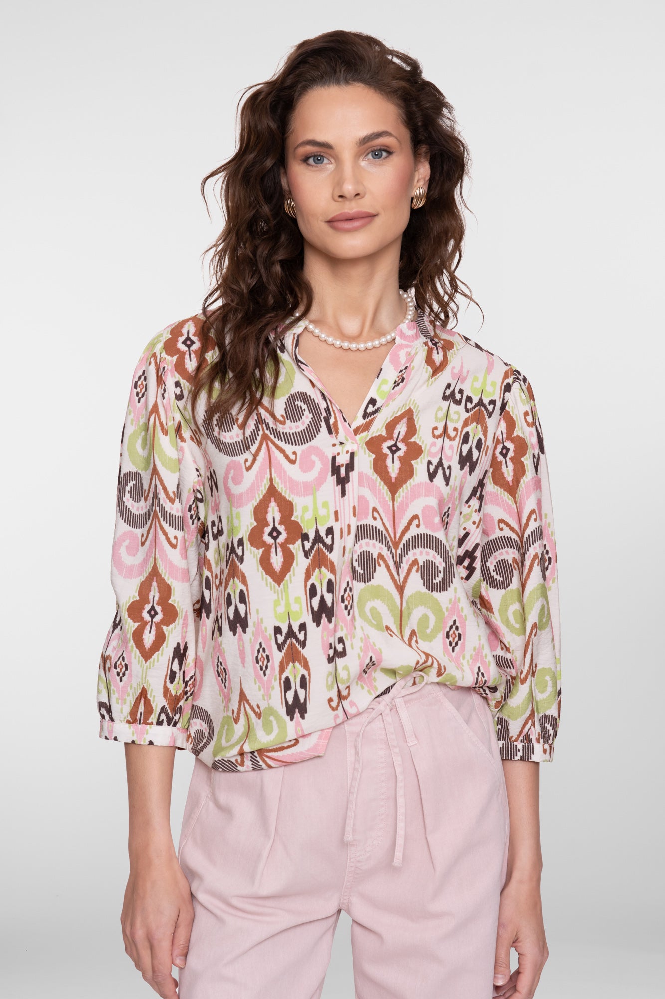 Geisha Bluse mit elegantem Paisleyprint