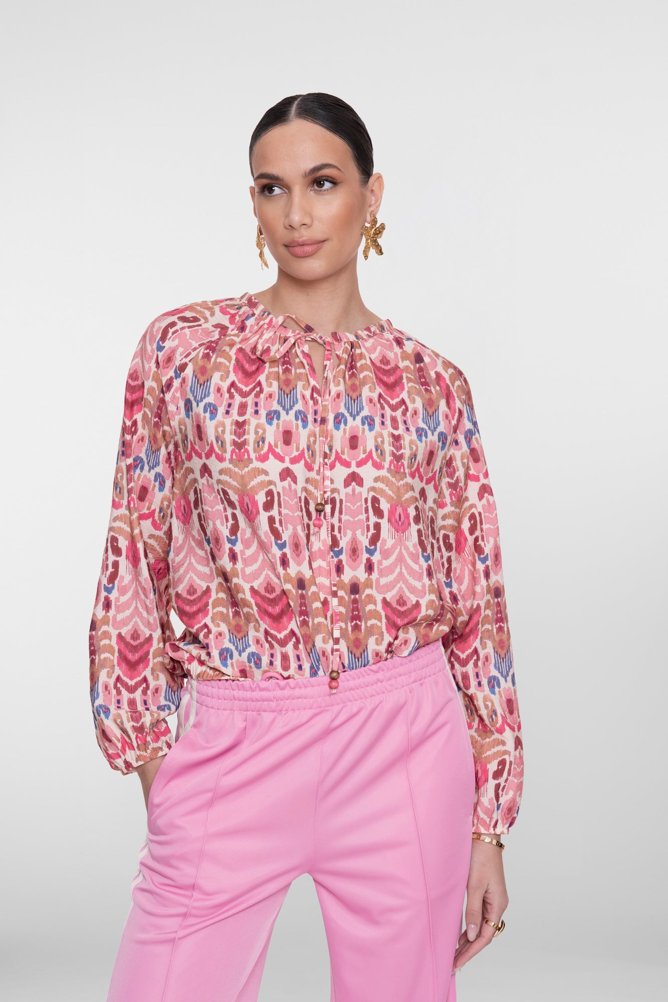 Geisha Farbige Bluse mit Quasten