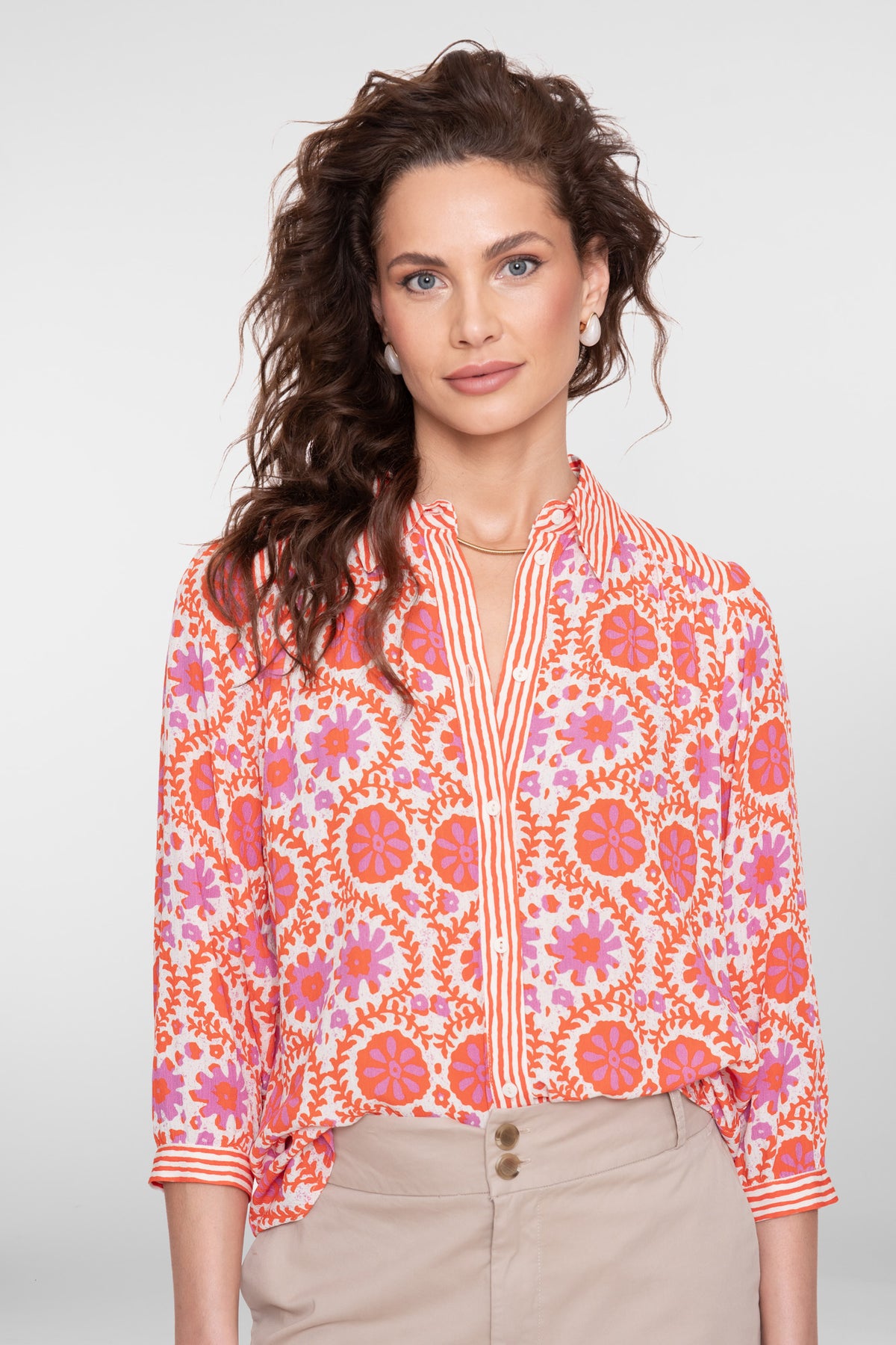 Geisha Bluse mit Blumen- und Streifenmuster – Shop de look