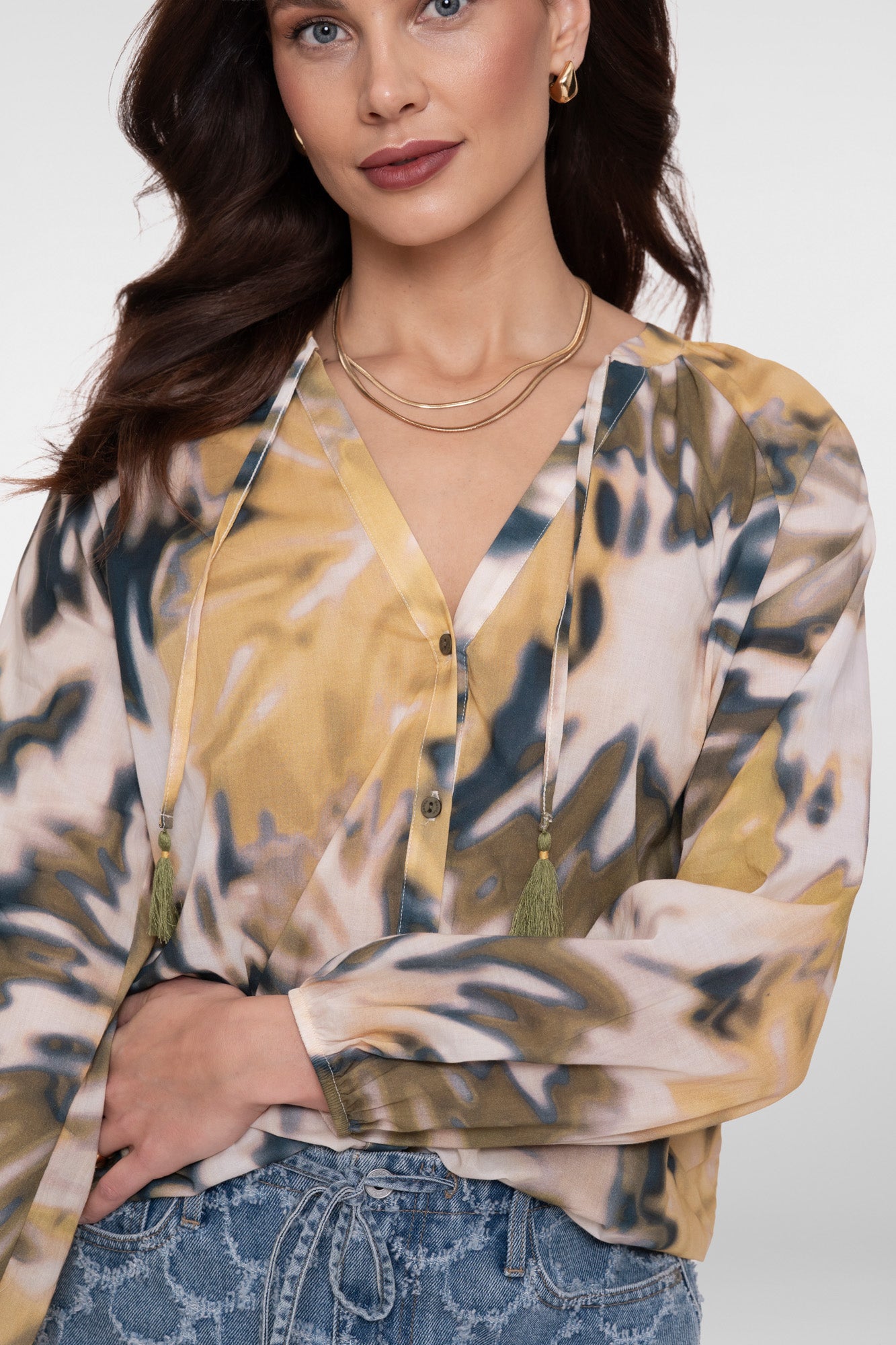 Geisha Bluse mit abstraktem Print und V-Ausschnitt
