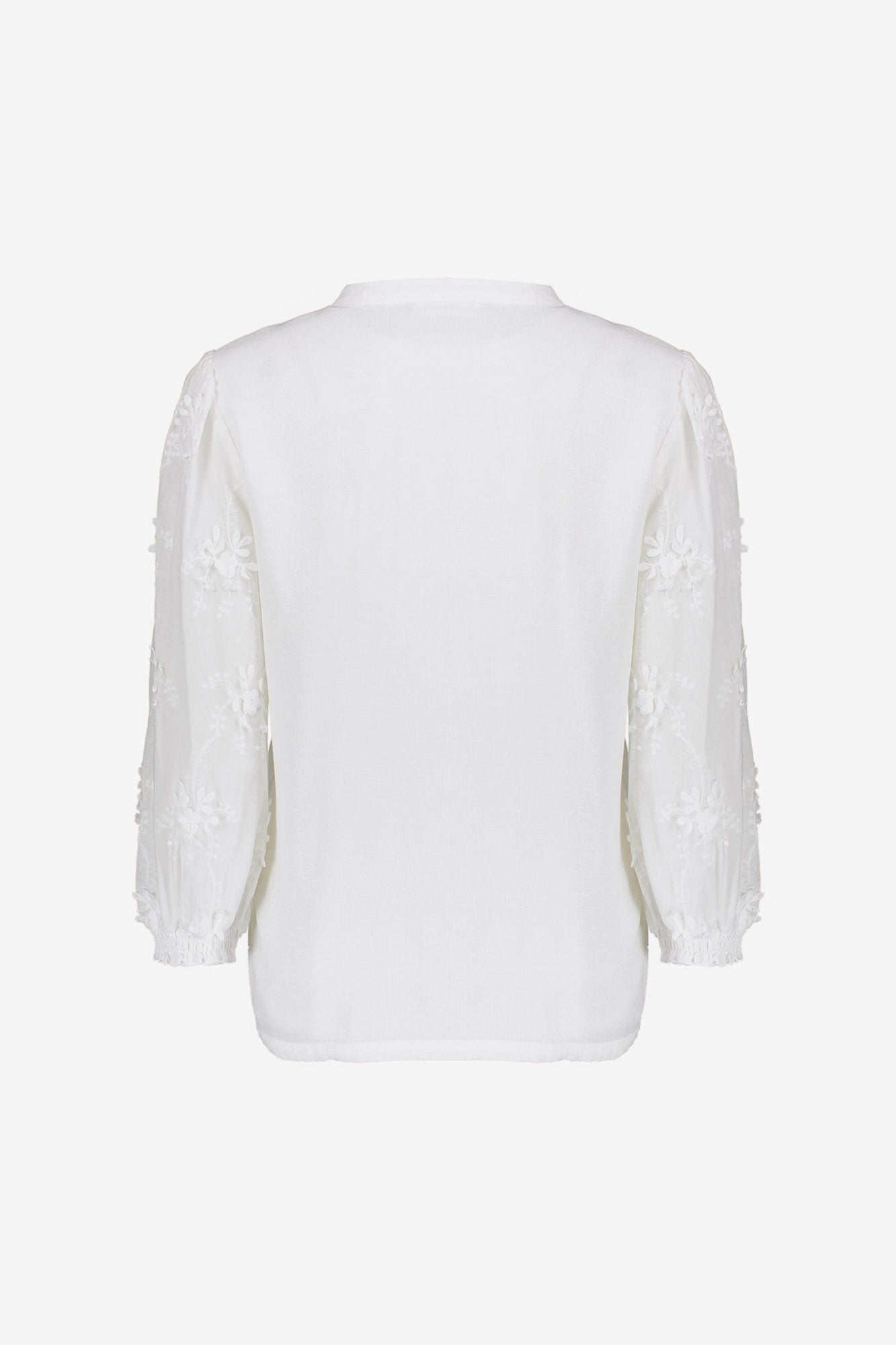 Geisha Bluse mit gesticktem Blumenmuster und 3/4-Ärmeln