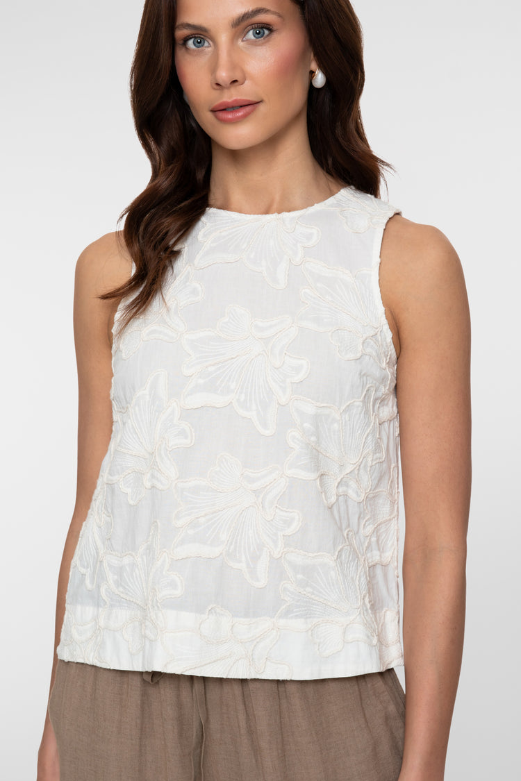 Geisha Top mit gestickten Blumendetails