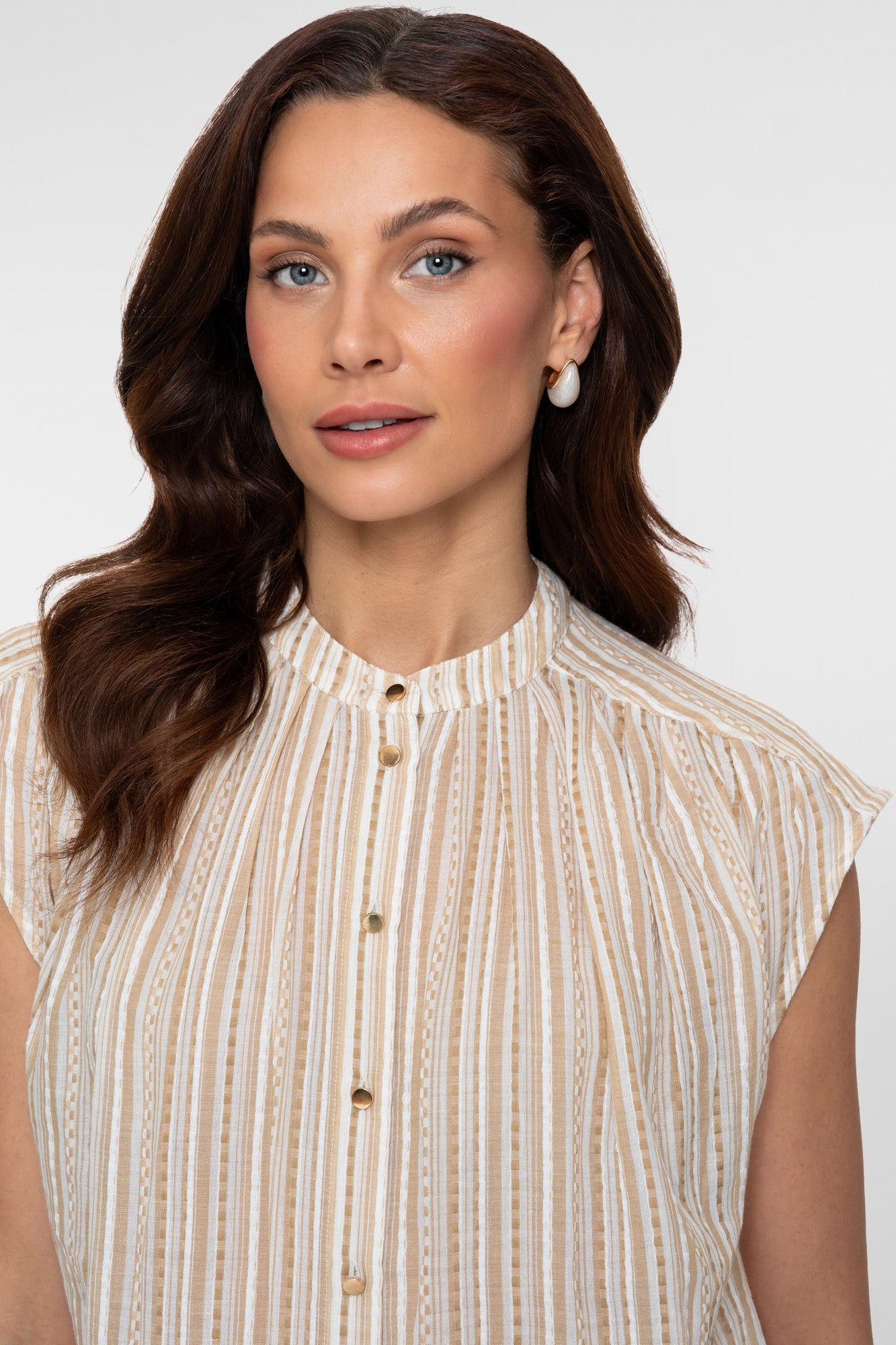 Geisha Bluse mit Streifenmuster und subtilen Lurexdetails
