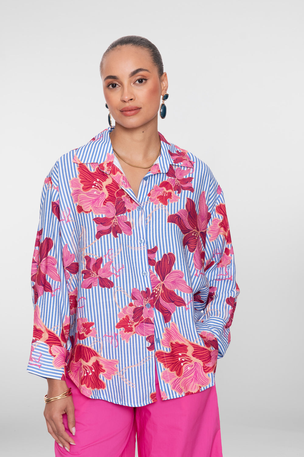 Geisha Bluse in Übergröße mit Streifen und Blumen