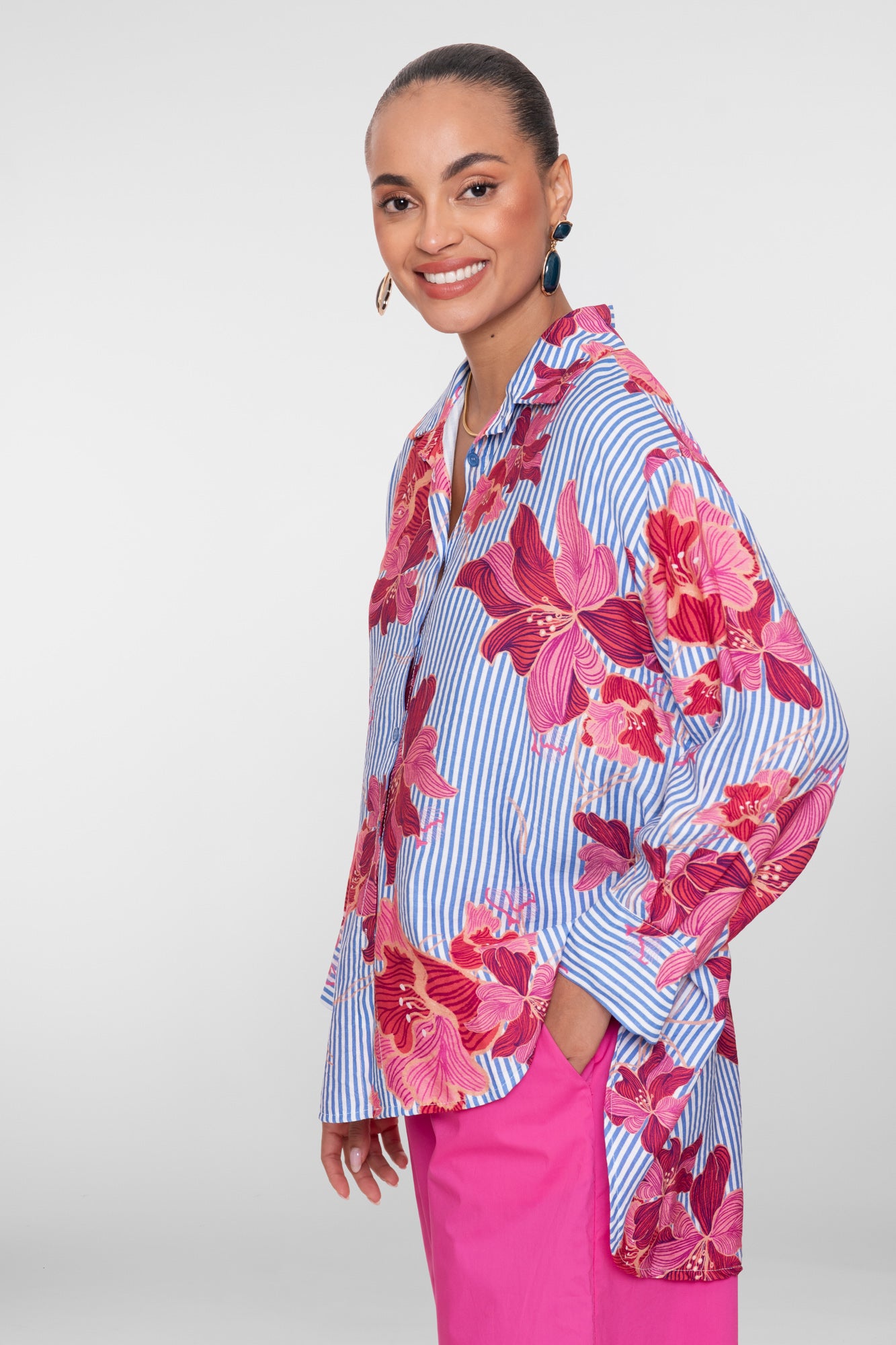 Geisha Bluse in Übergröße mit Streifen und Blumen