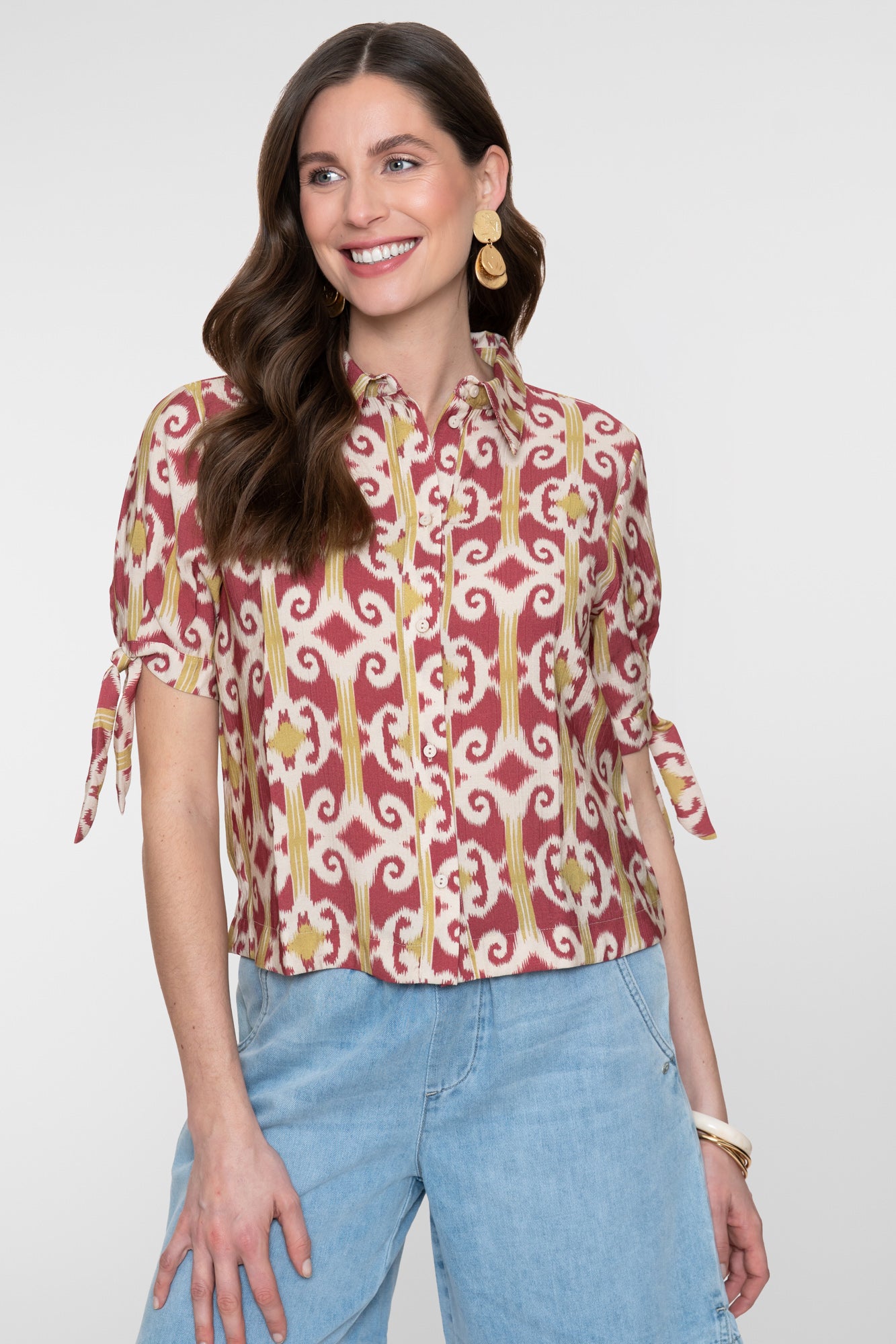 Geisha Bluse mit grafischem Print und verspielten Ärmel-Details
