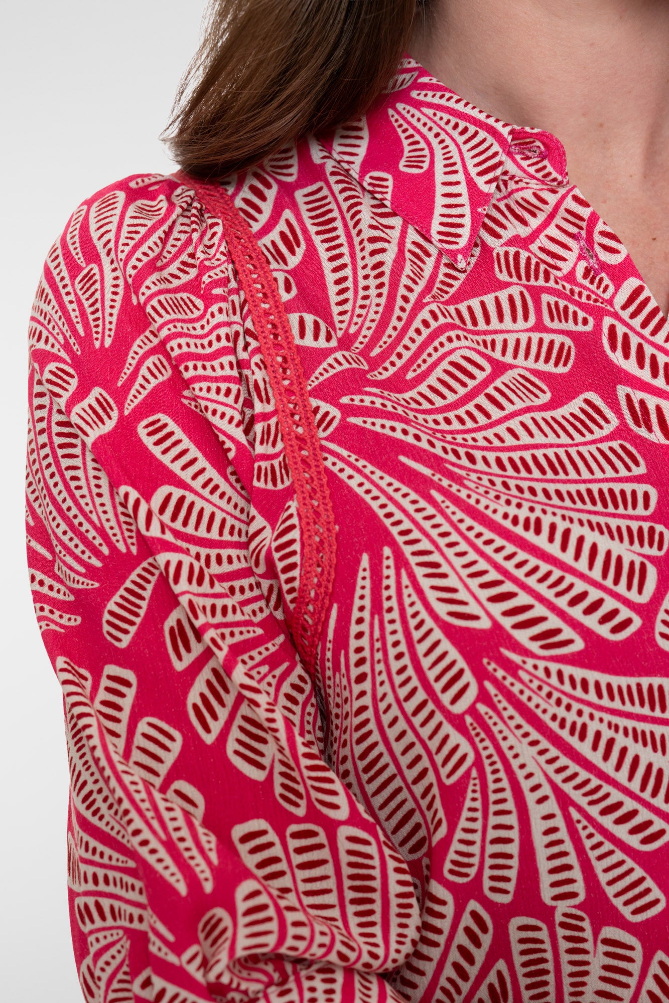 Geisha Bluse mit grafischem Print und 3/4-Ärmeln