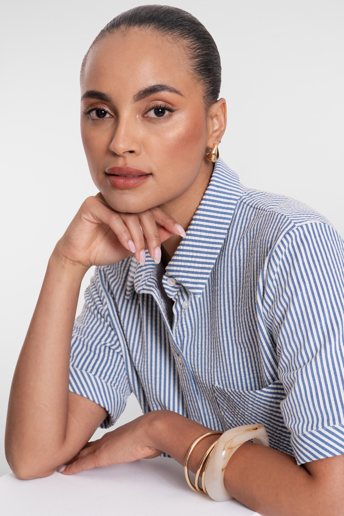 Geisha Bluse mit Streifenmuster und kurzen Ärmeln