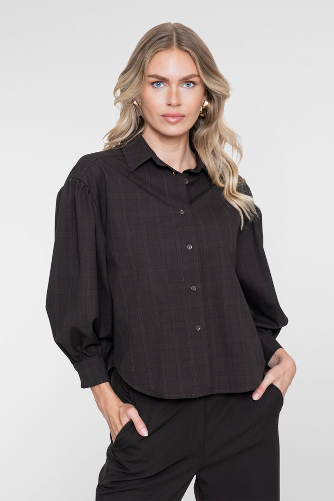 Geisha Bluse mit feinem Karomuster und Ballonärmeln