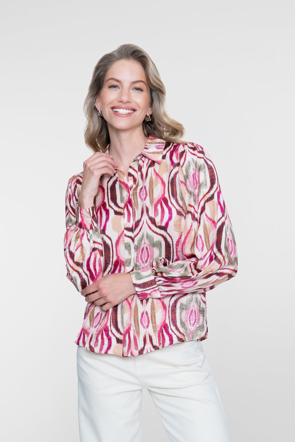 Geisha Bluse mit farbenfrohem Print und Glanz