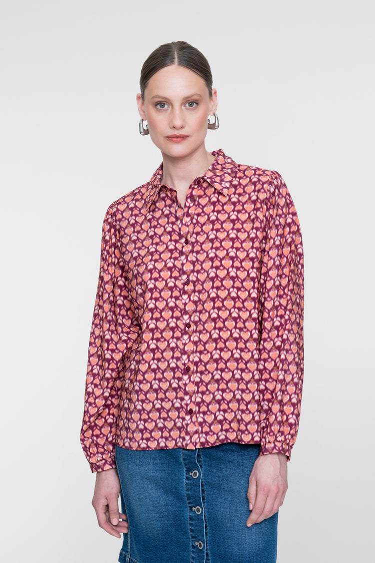 Geisha Bluse mit grafischem Print und klassischem Kragen