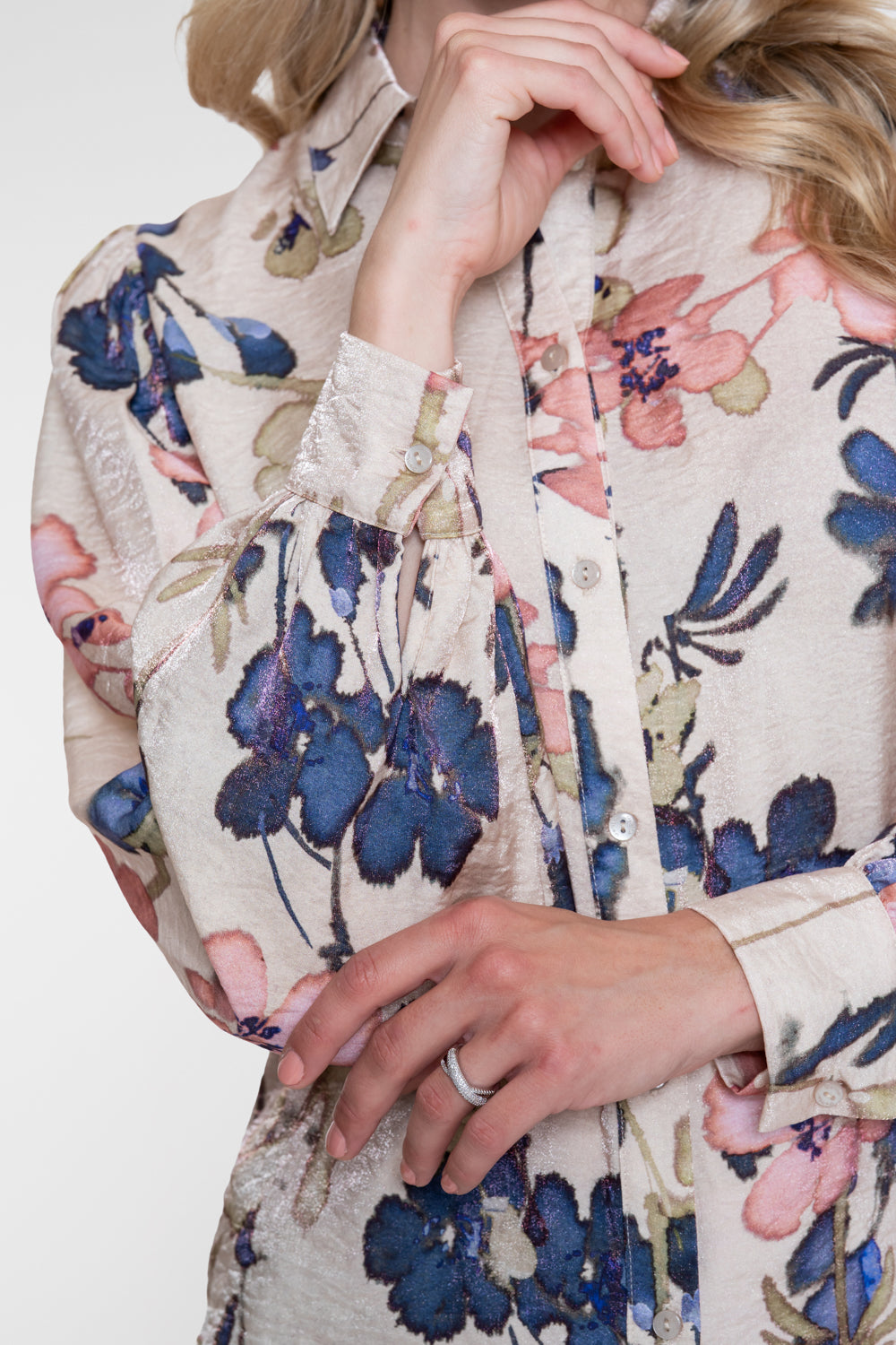 Geisha Bluse mit farbenfrohem floralem Print