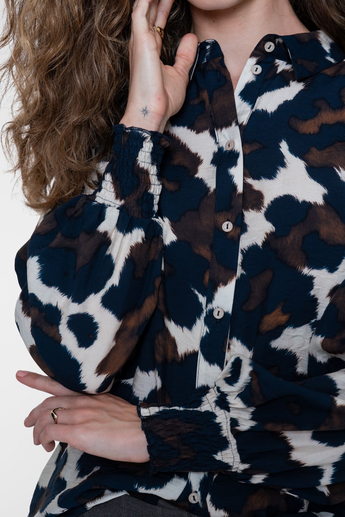 Geisha Bestseller-Bluse mit modernem Cow-Print