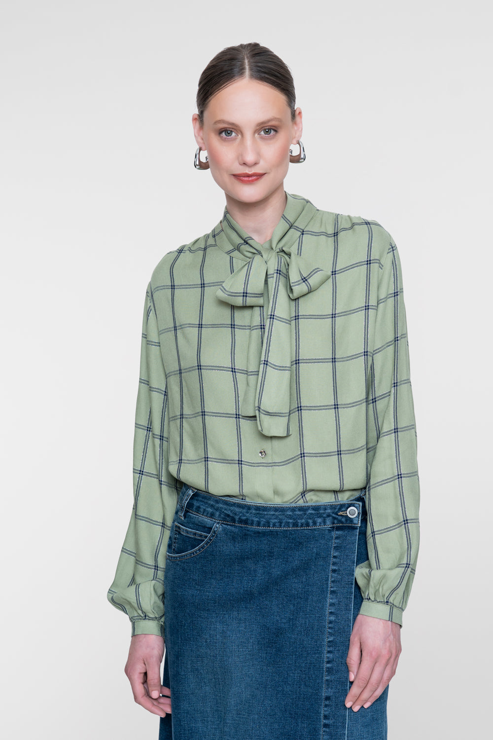 Geisha Bluse mit Schleifendetail und Karomuster