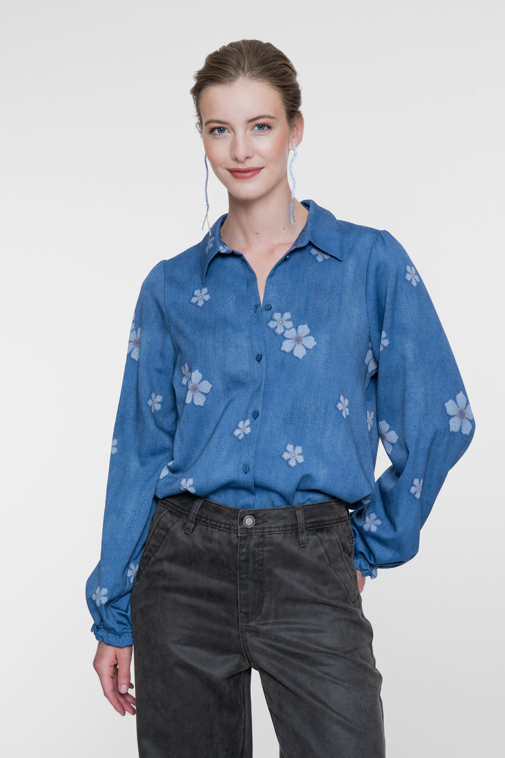 Geisha blaue Bluse mit Blumenmuster