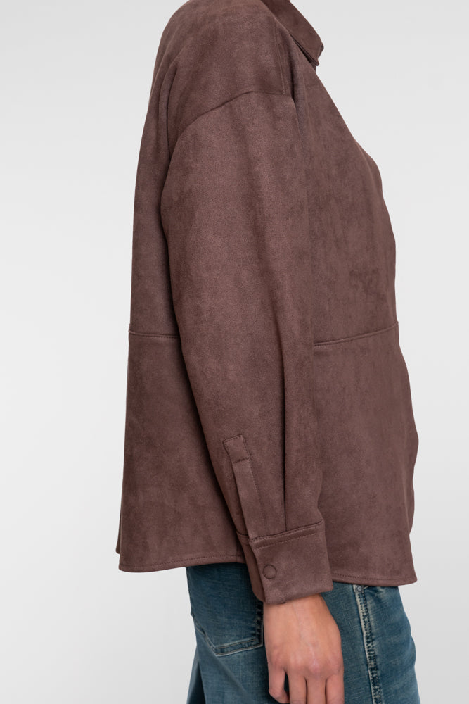 Geisha Damen Overshirt in Velourslederoptik mit Druckknopfverschluss