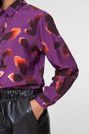 Geisha lilafarbene Bluse mit abstraktem Blumenprint