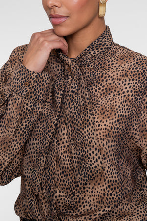Geisha Oversize-Bluse mit Leopardenmuster und Schleifendetail