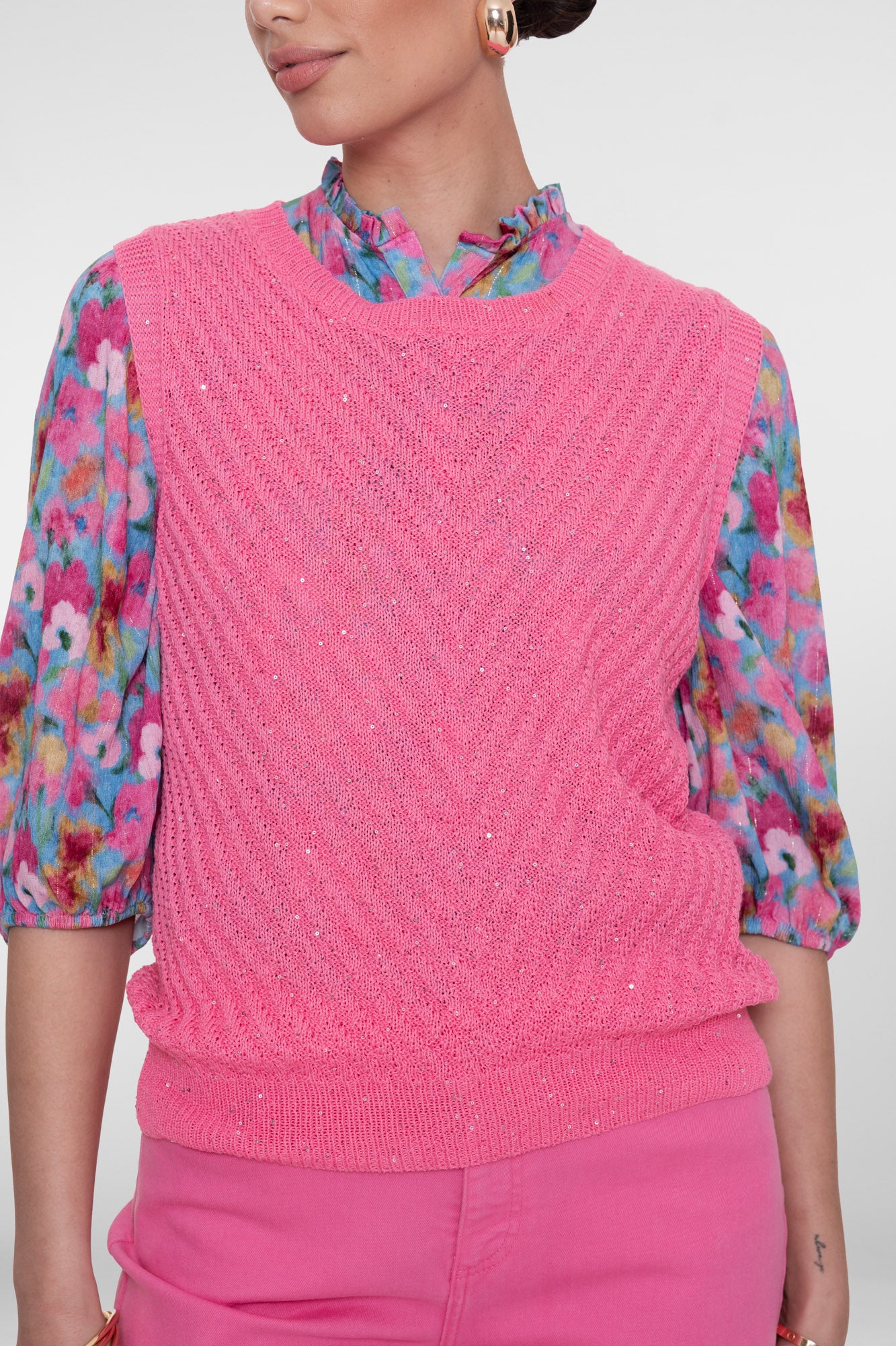 Spencer mit V-Ausschnitt und Pailletten