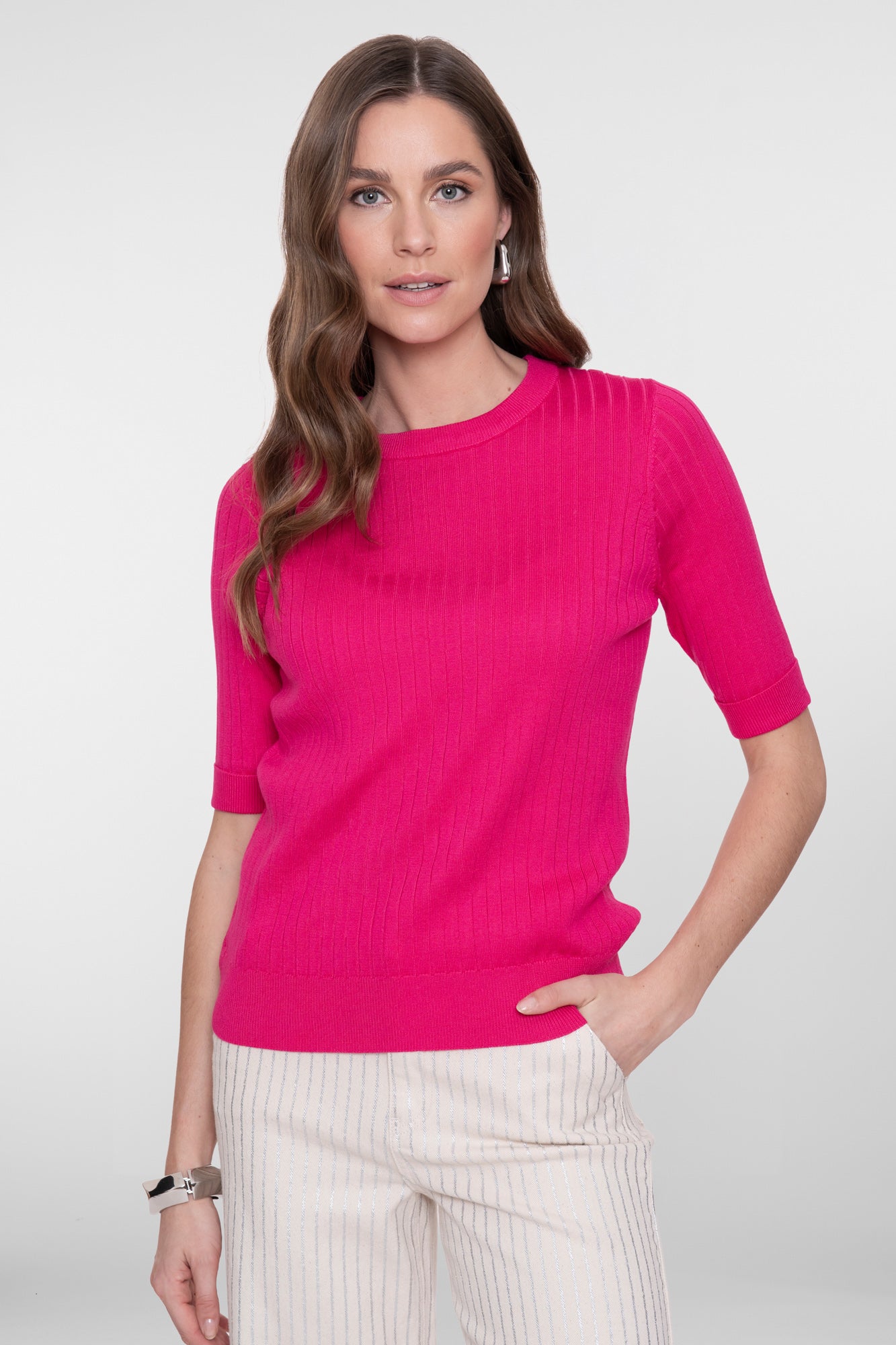 Geisha Basic Pullover in Fuchsia
