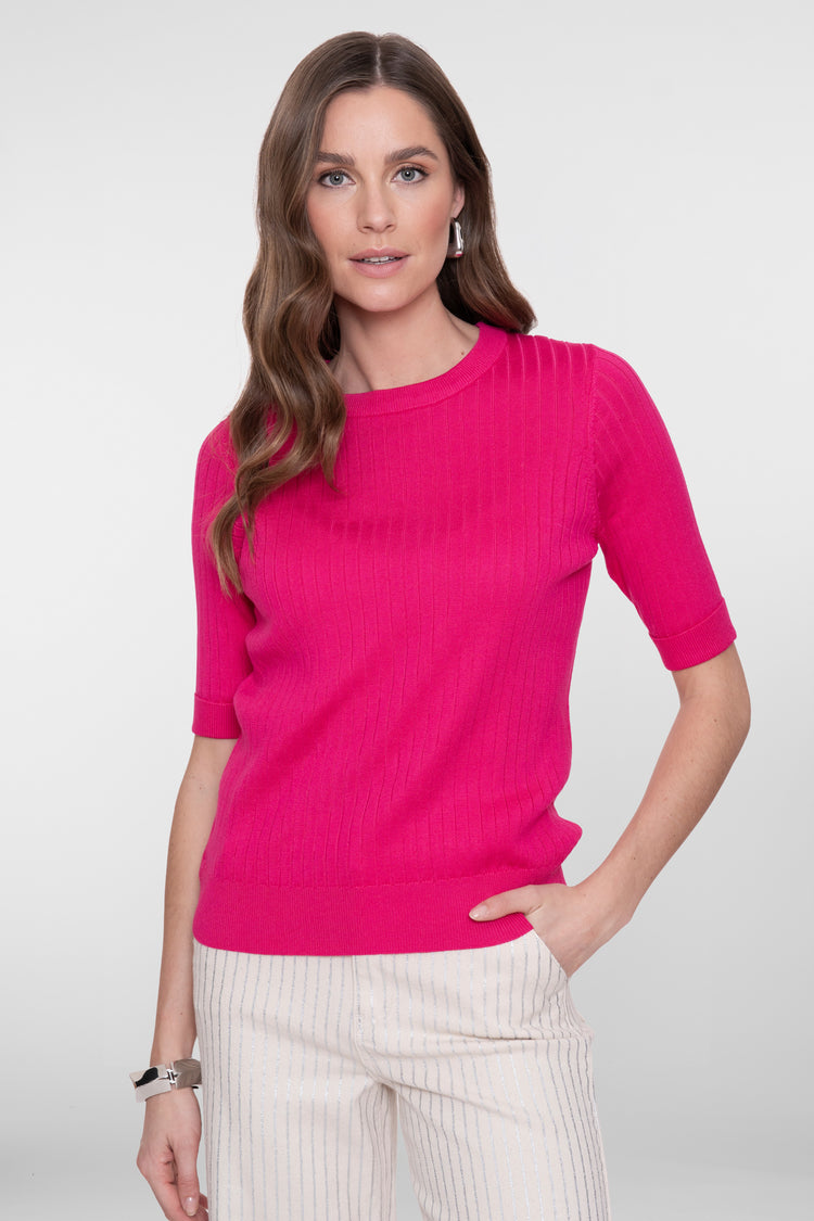Geisha Basic Pullover in Fuchsia