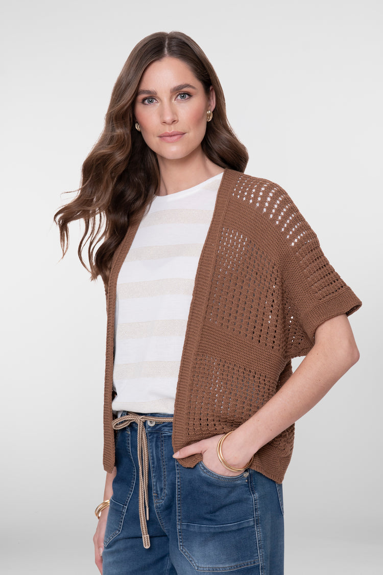Geisha Strickjacke mit offenem Fall und kurzen Ärmeln