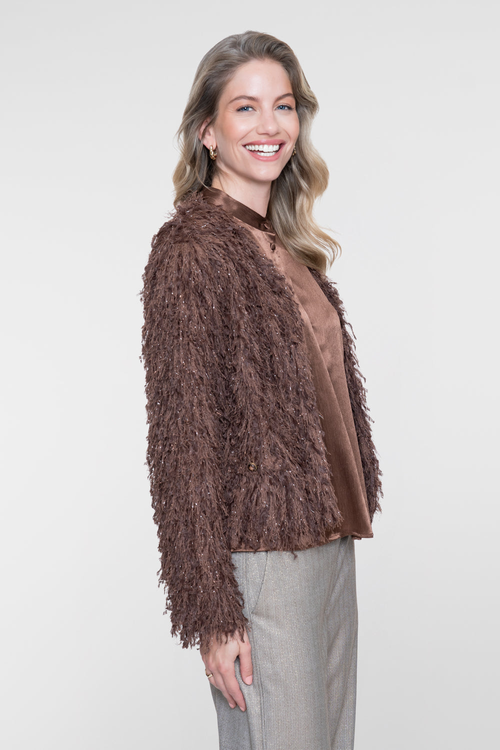 Geisha kurze Strickjacke mit Struktur und dezentem Glanz