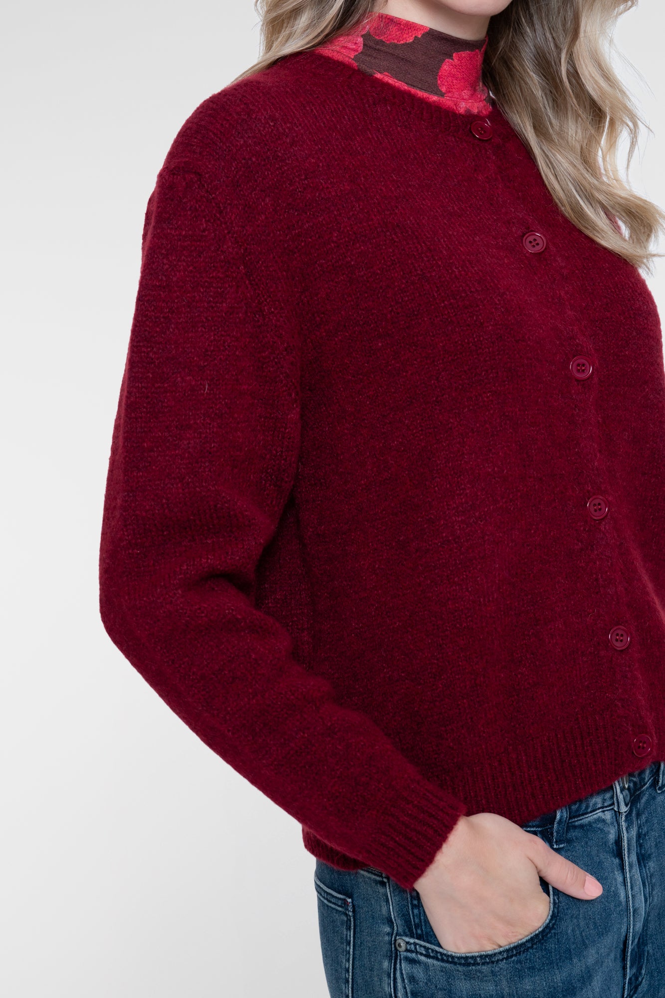 Geisha Feinstrickjacke mit Rundhalsausschnitt