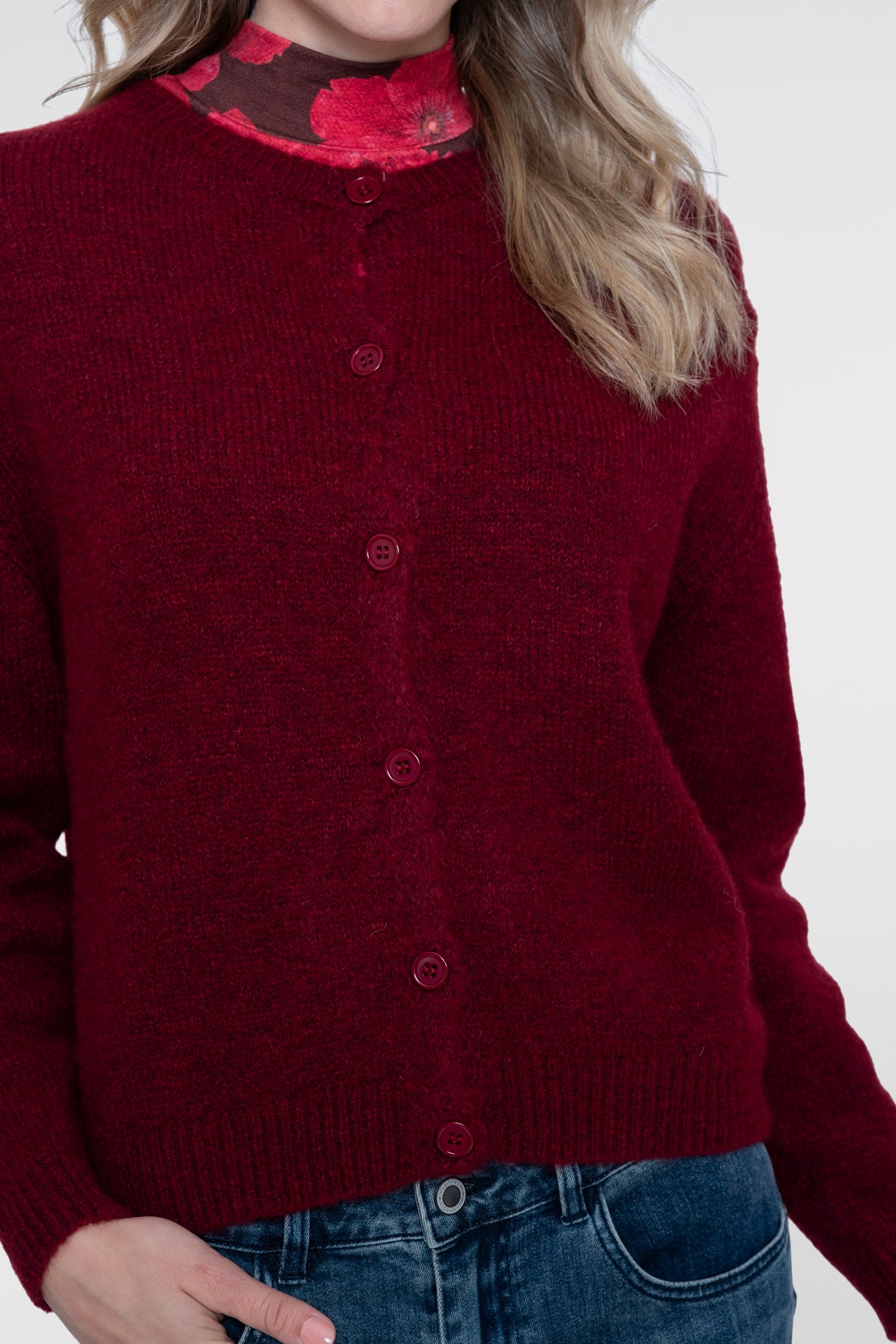 Geisha Feinstrickjacke mit Rundhalsausschnitt