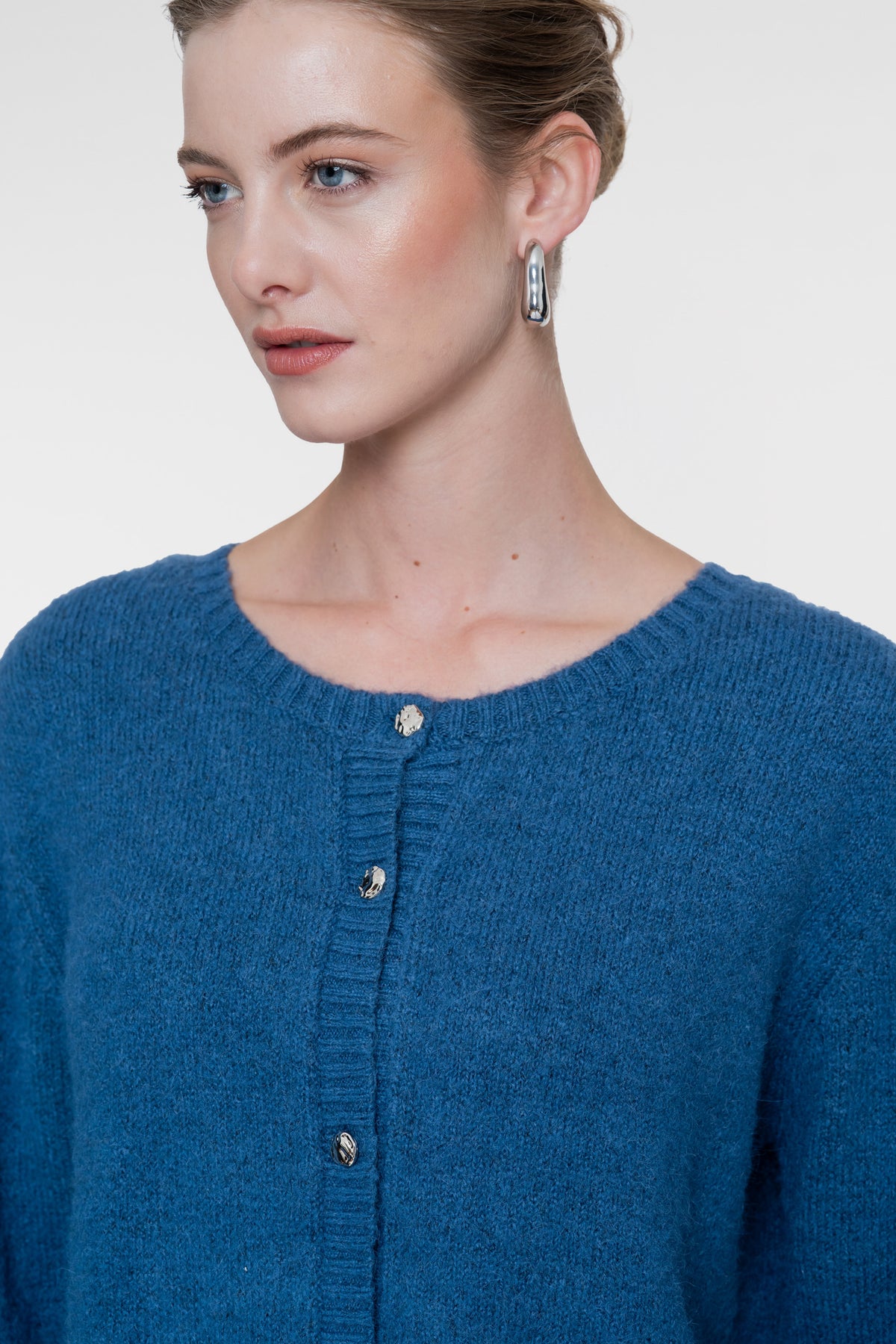 Geisha Damen Strickjacke mit Rundhalsausschnitt und Zierknöpfen