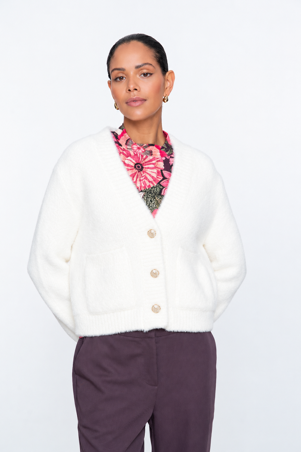 Geisha Damen Weiche Strickjacke mit Zierknöpfen
