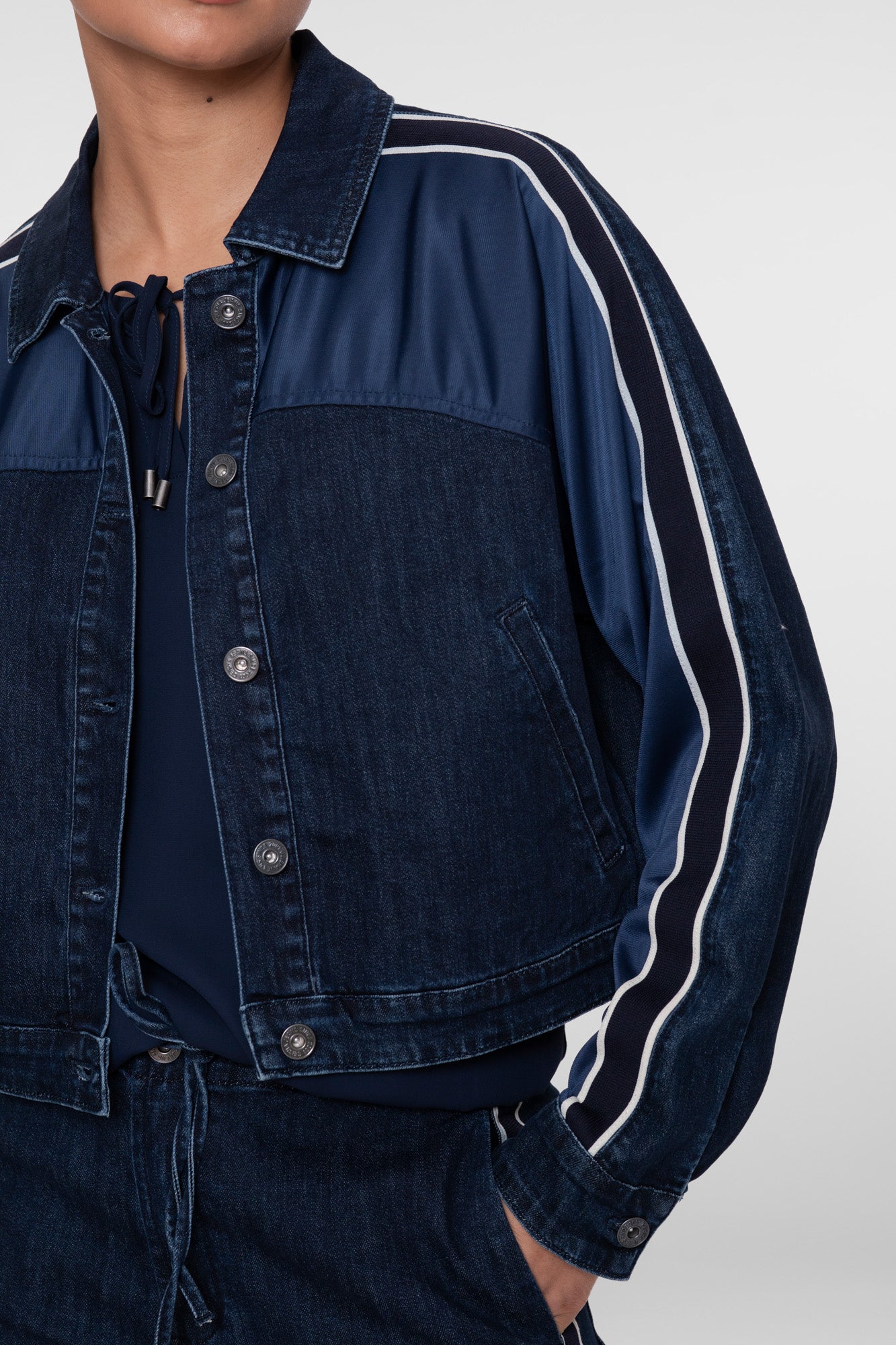 Geisha Jeansjacke mit sportlichen Streifen