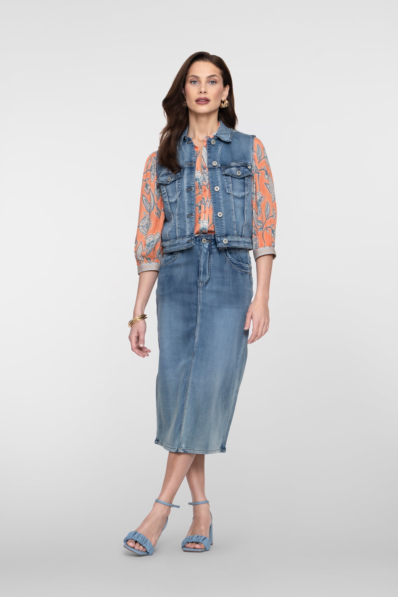 Geisha Denimweste mit Kragen und Knopfverschluss