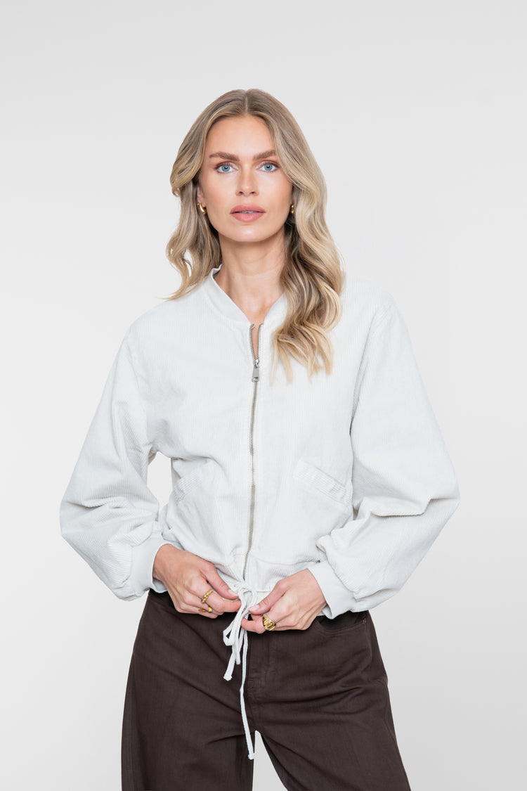 Jacke aus Cord – keine Fotos verfügbar