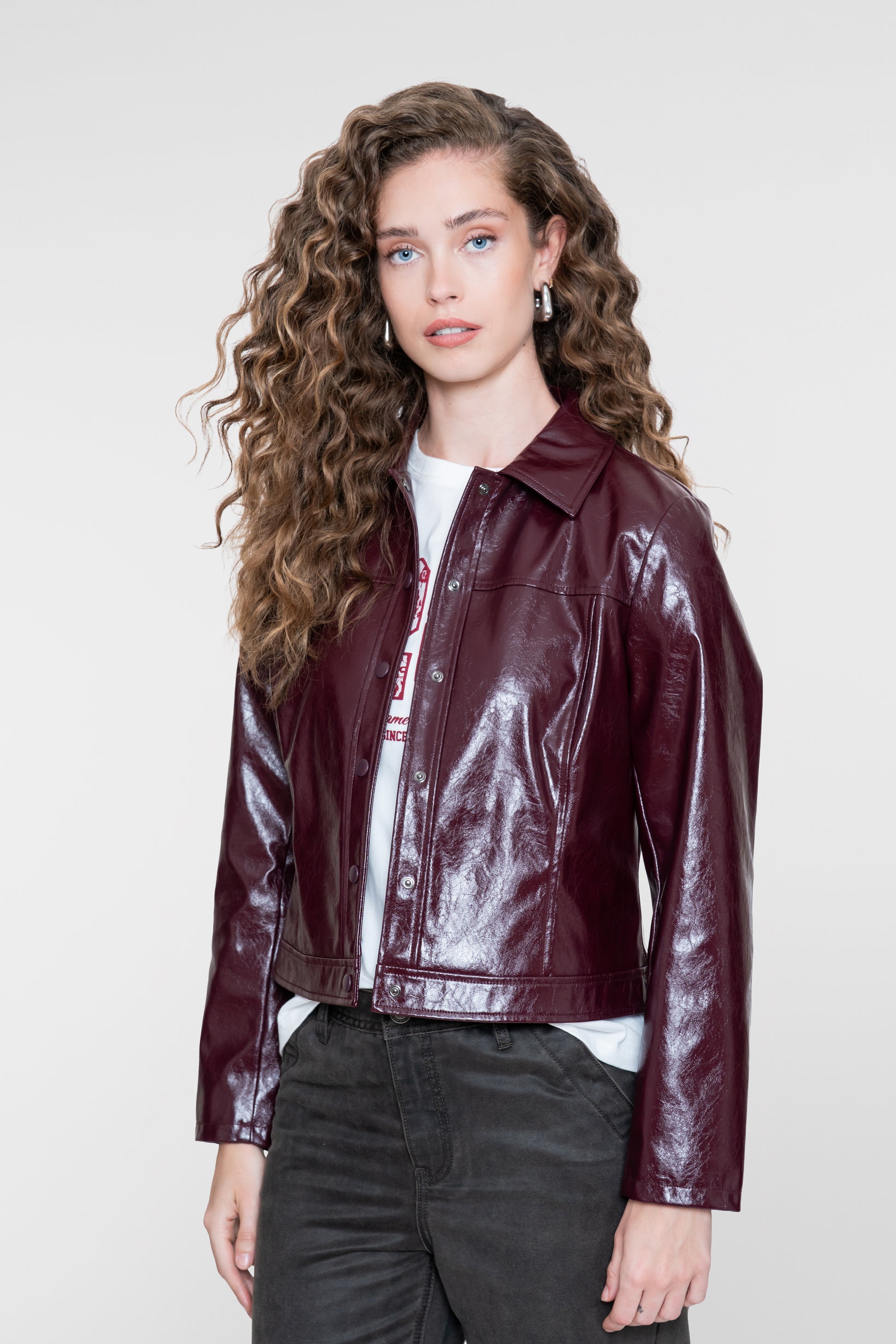 Geisha Damen Jacke in Lederoptik in Bordeaux mit Druckknöpfen