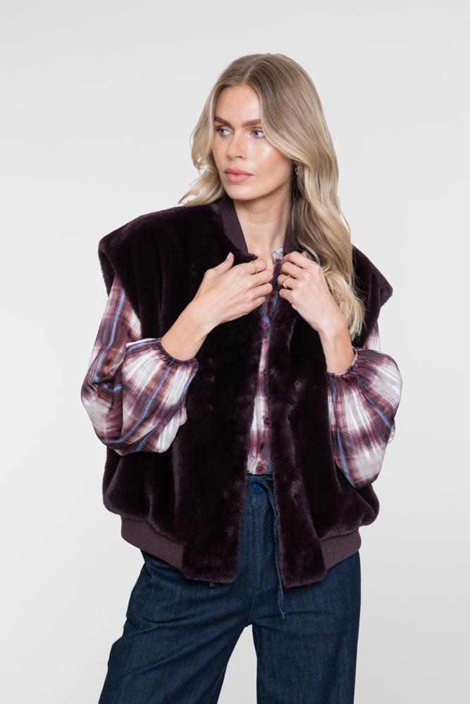Geisha faux fur gilet met ribboorden – Shop de look