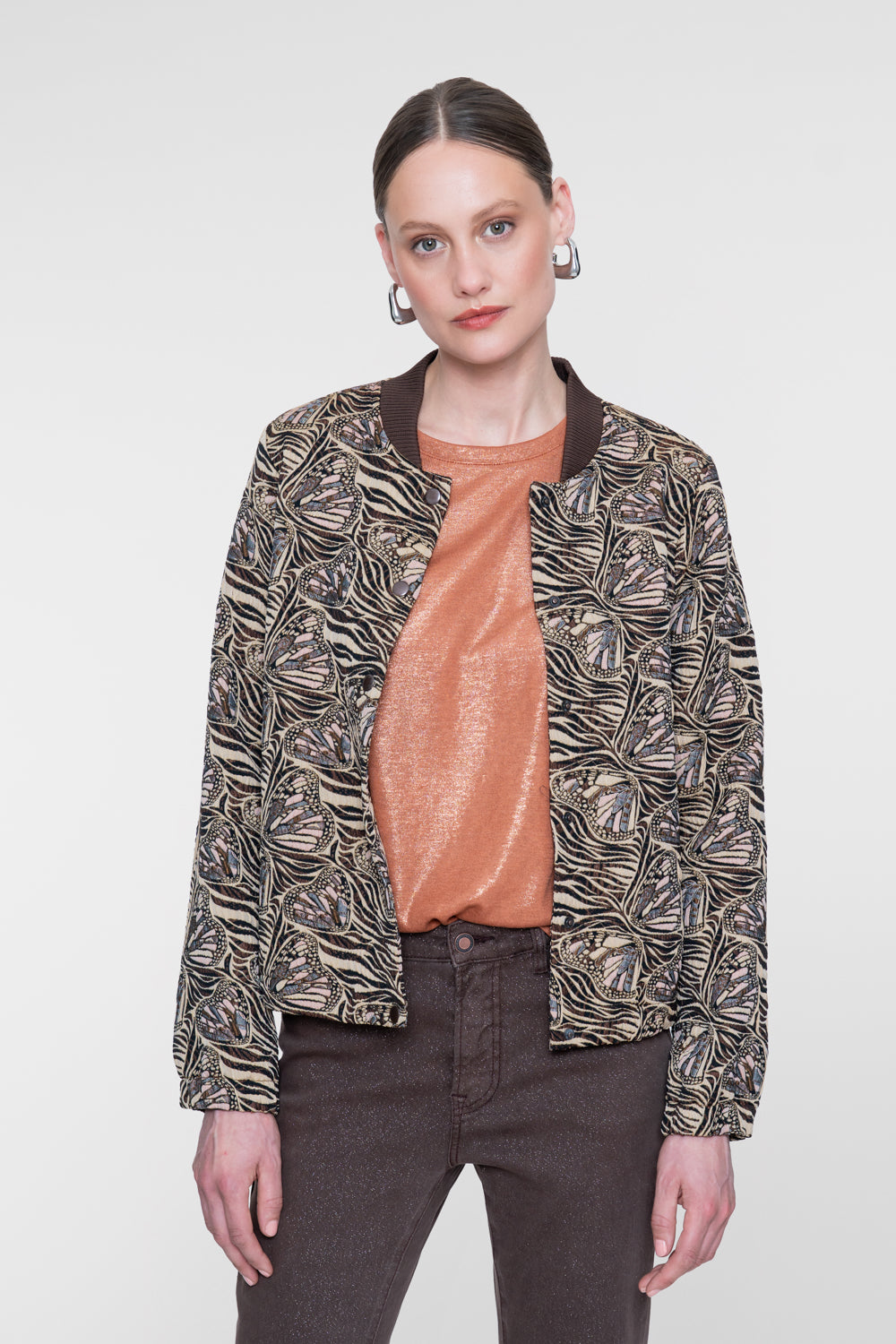 Geisha Jacquardjacke mit Schmetterlingsmuster