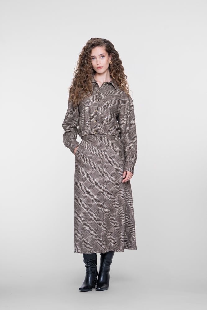Geisha Jacke mit Karomuster und kurzer Silhouette