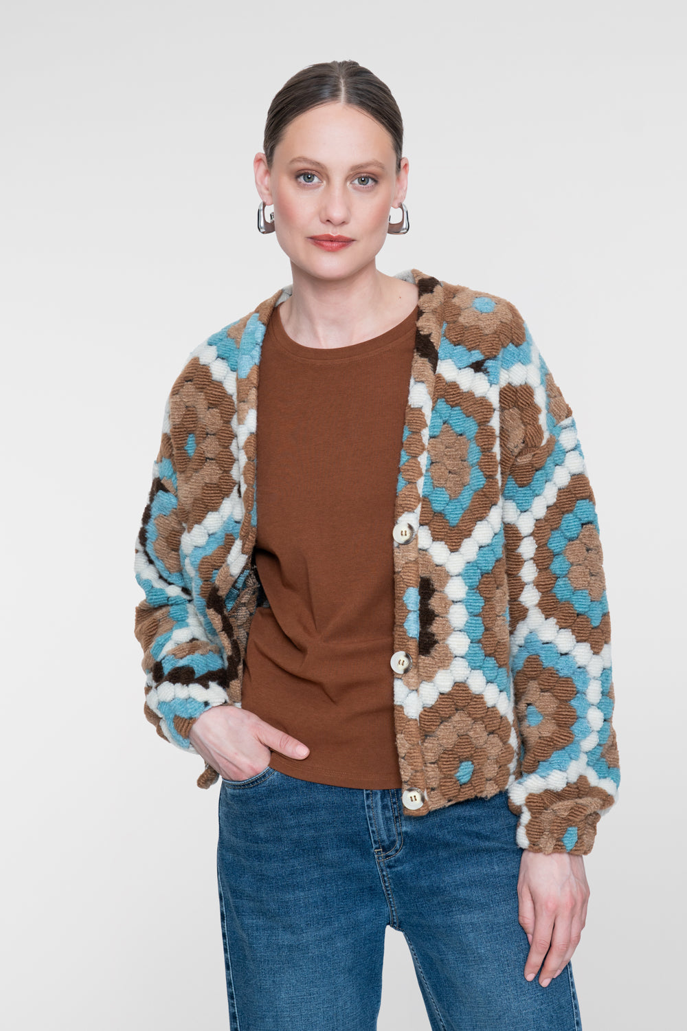 Geisha Strickjacke mit grafischem Dessin