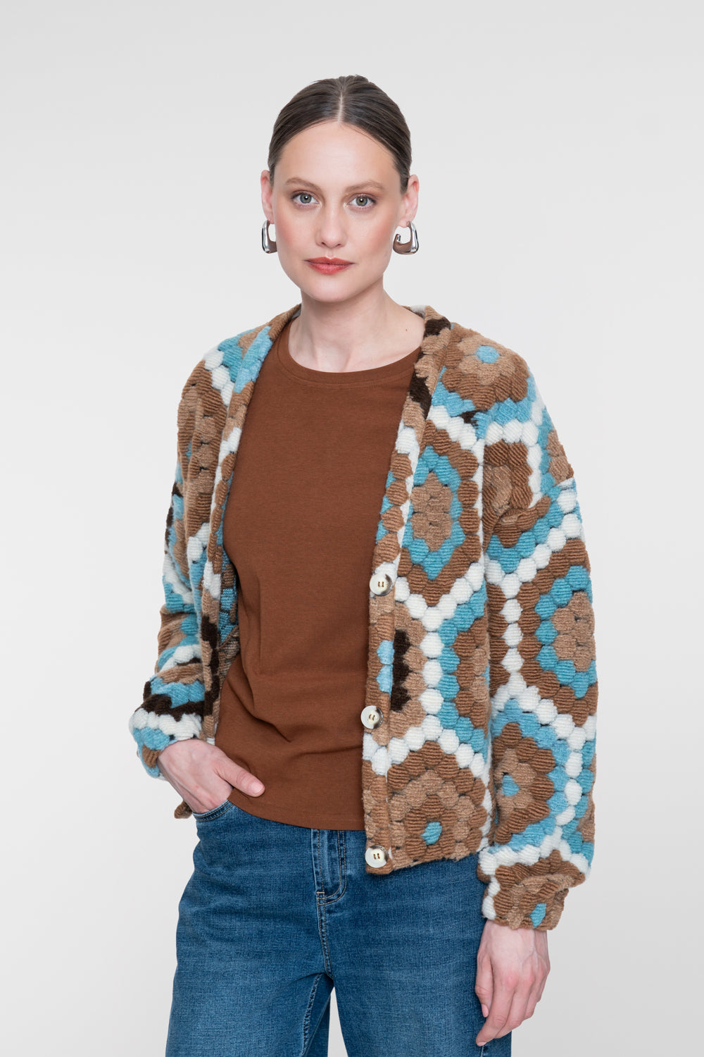 Geisha Strickjacke mit grafischem Dessin