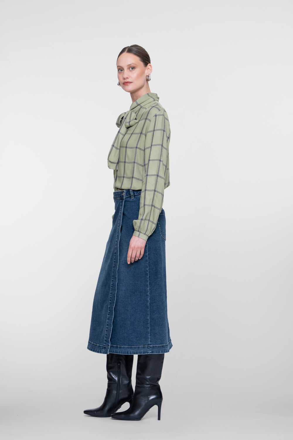 Geisha Denim-Wickelrock mit femininer Silhouette